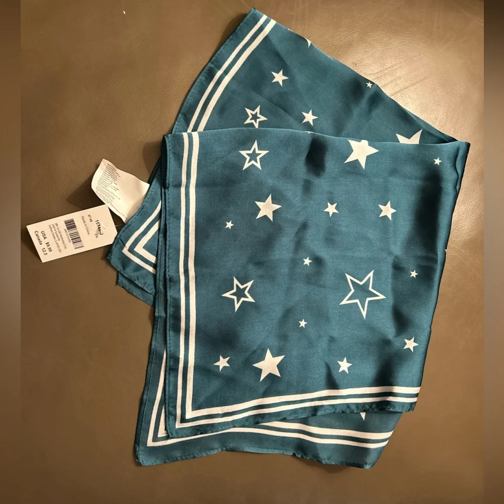 Icing teal scarf